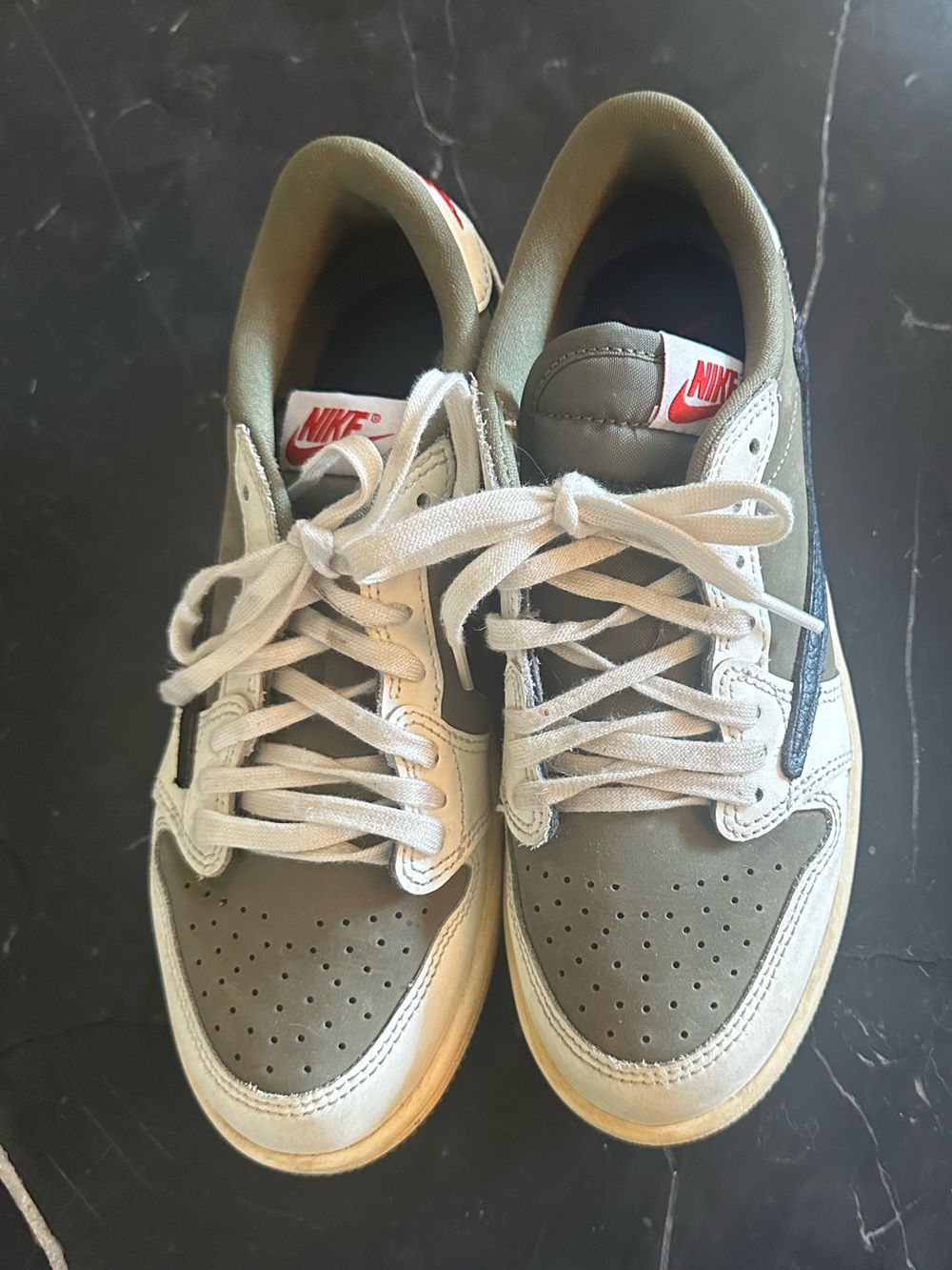 Nike Kids Low-Top Sneakers in White, Gray & Black - Picture 2 of 8